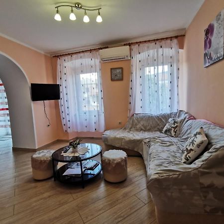 Apartman Pod Nehajem Daire Senj  Dış mekan fotoğraf