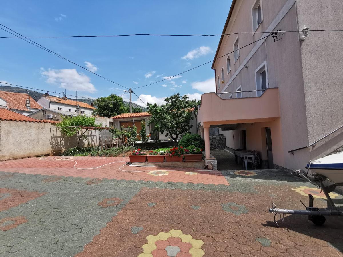 Apartman Pod Nehajem Daire Senj  Dış mekan fotoğraf