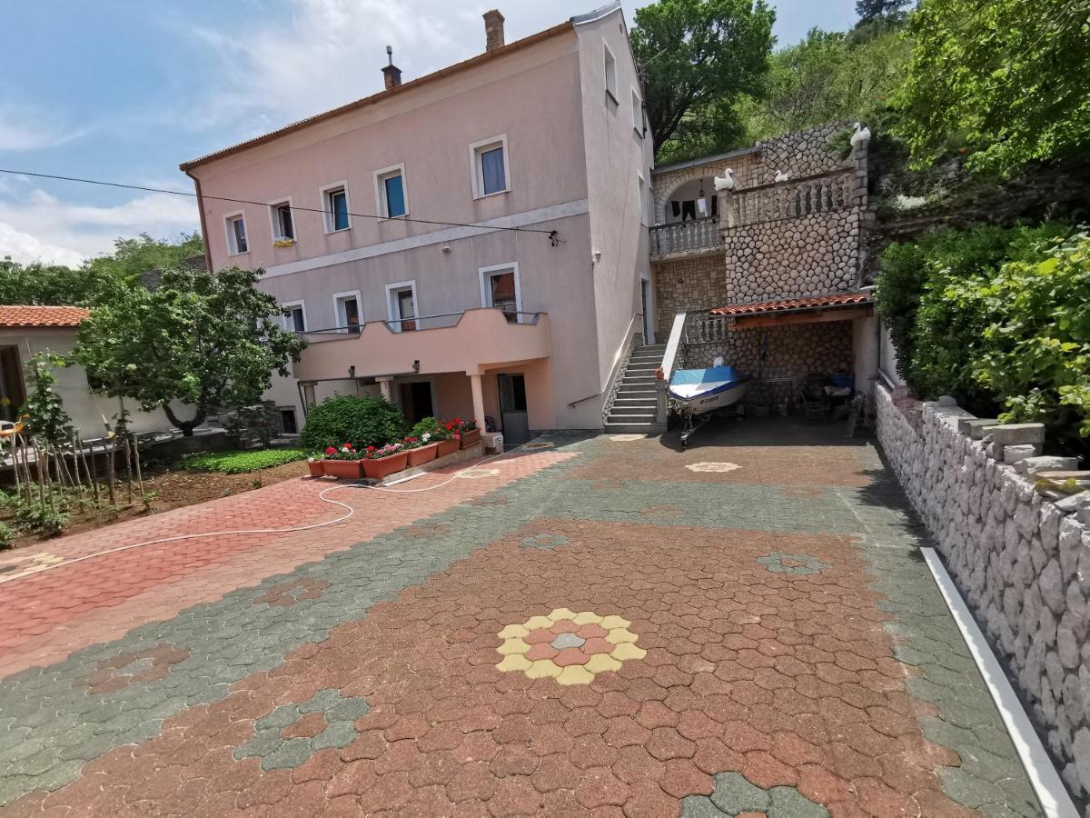 Apartman Pod Nehajem Daire Senj  Dış mekan fotoğraf