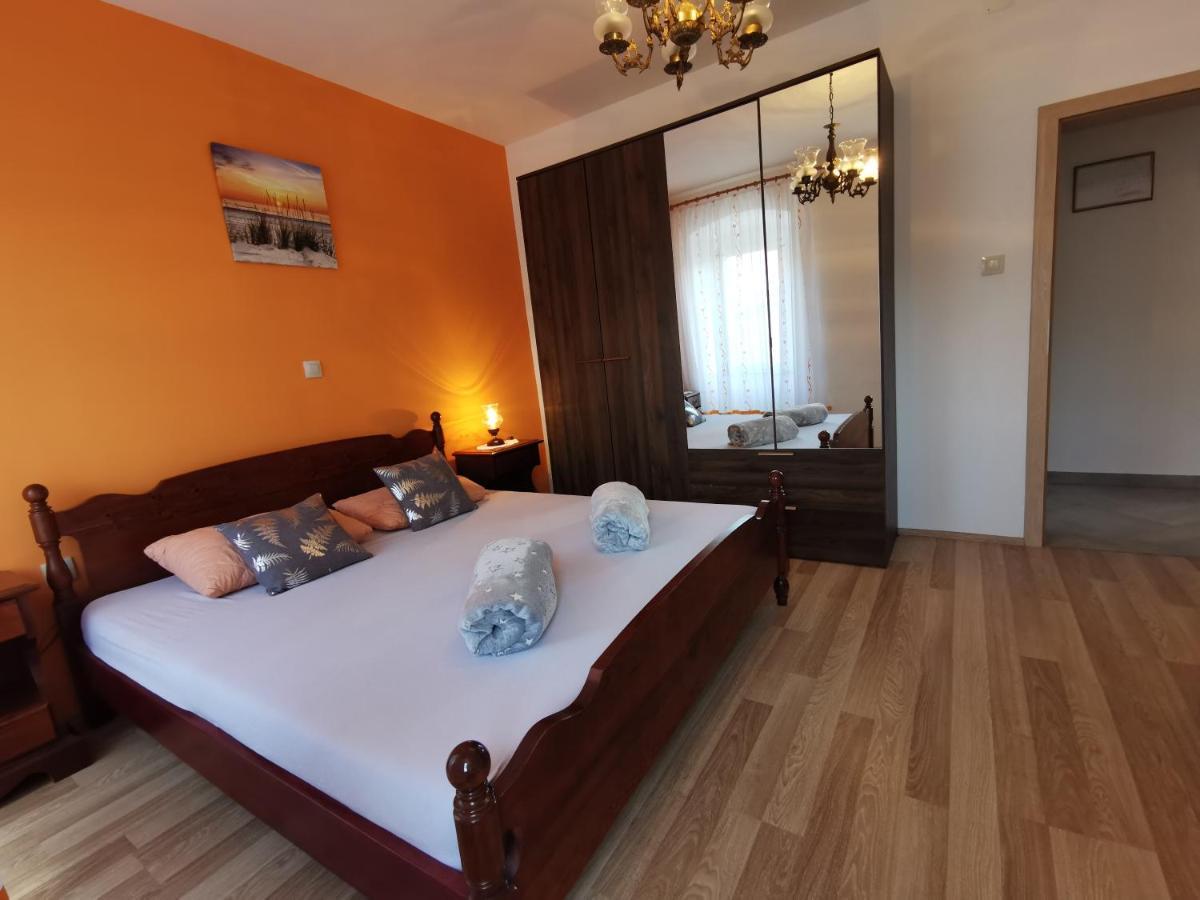Apartman Pod Nehajem Daire Senj  Dış mekan fotoğraf