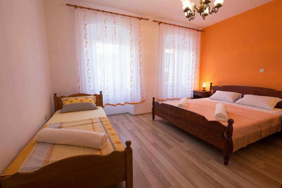 Apartman Pod Nehajem Daire Senj  Dış mekan fotoğraf