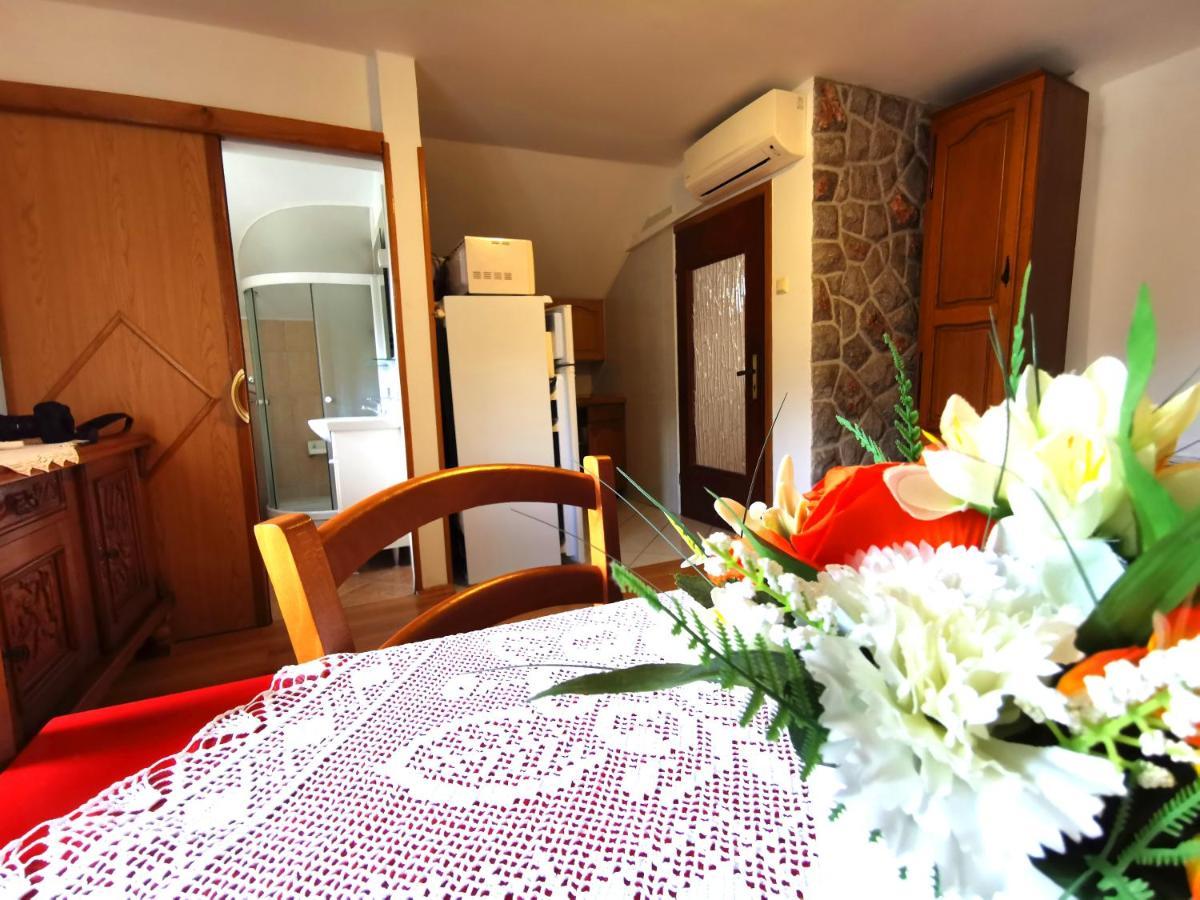 Apartman Pod Nehajem Daire Senj  Dış mekan fotoğraf