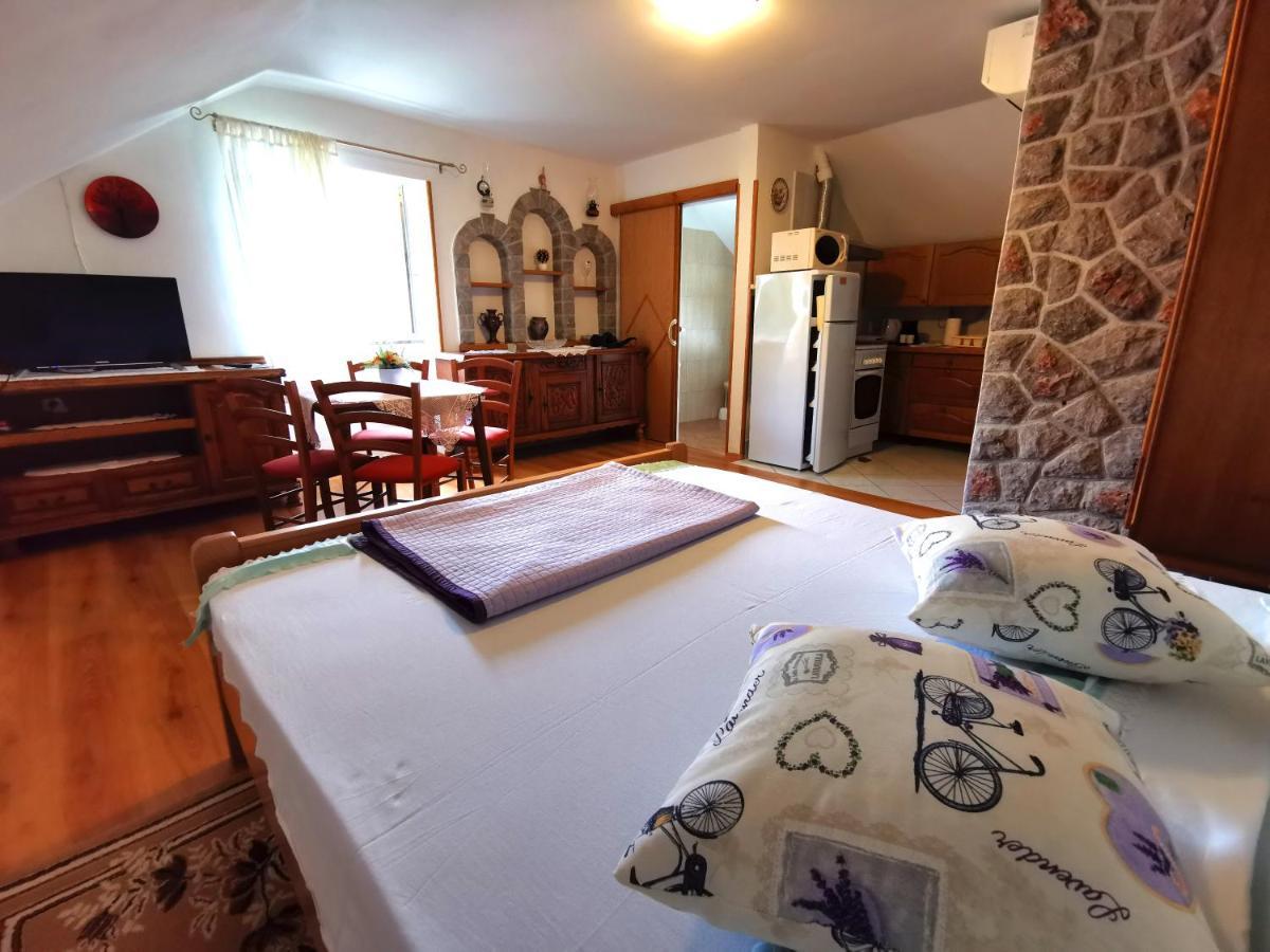 Apartman Pod Nehajem Daire Senj  Dış mekan fotoğraf