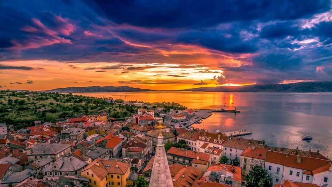 Apartman Pod Nehajem Daire Senj  Dış mekan fotoğraf